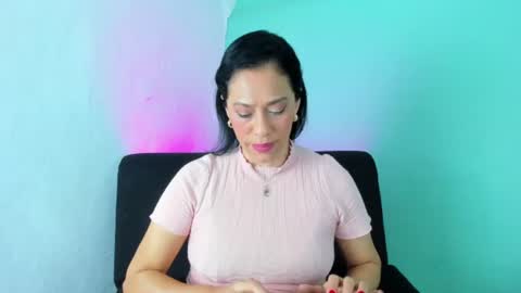PriscilaSmiith online show from June 17, 2026, 4:08 pm