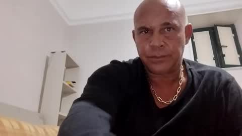 Snapshot of privatetour369 chatting on May 16, 2026, 7:34 pm privatetour369 online show from May 16, 2026, 7:34 pm