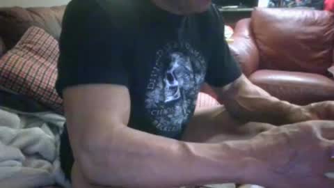 Snapshot of probody chatting on October 6, 2025, 3:26 am MUSCLEGOD online show from October 6, 2025, 3:26 am