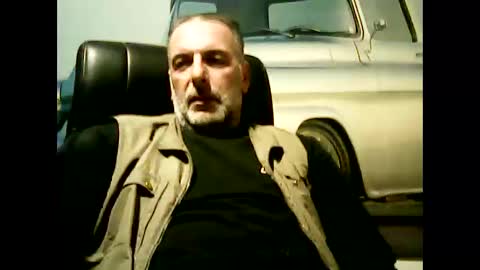 ----- online show from January 5, 2026, 9:07 pm