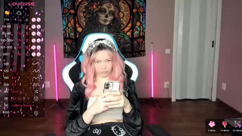 Snapshot of project_hisoka44 chatting on December 21, 2025, 1:46 am Di online show from December 21, 2025, 1:46 am