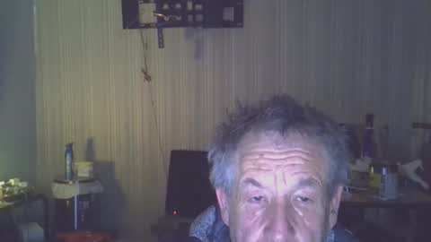 Snapshot of projectorepson chatting on January 5, 2026, 5:27 pm projectorepson online show from January 5, 2026, 5:27 pm