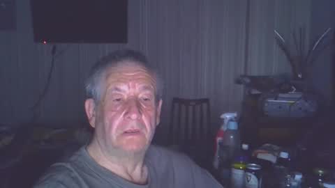 Snapshot of projectorepson chatting on March 31, 2026, 8:42 pm projectorepson online show from March 31, 2026, 8:42 pm