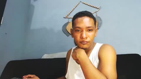 Snapshot of prometo23cm chatting on May 1, 2026, 8:35 pm Grande y Gruesa online show from May 1, 2026, 8:35 pm