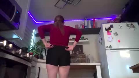 Properfuct online show from January 14, 2026, 10:14 pm