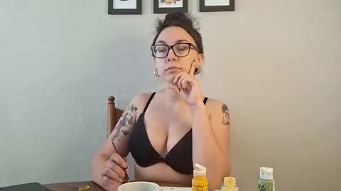 Snapshot of prosperangeline chatting on March 29, 2026, 8:09 pm Prosper Angeline online show from March 29, 2026, 8:09 pm