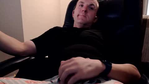 Snapshot of proutlesex chatting on December 16, 2024, 9:41 pm DesertRat online show from December 16, 2024, 9:41 pm