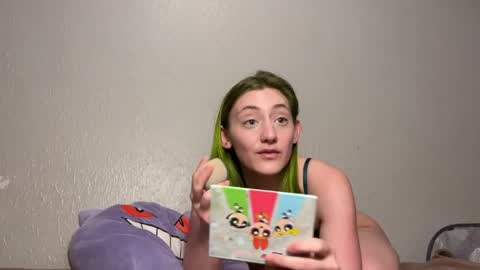 Oli online show from May 22, 2026, 6:57 pm