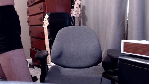 Sk8wave online show from January 15, 2025, 11:30 pm