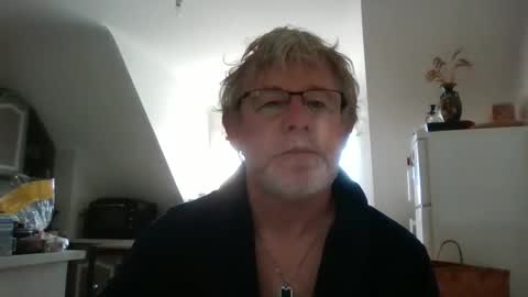 Snapshot of ptitrouquin chatting on September 26, 2025, 7:01 am ptitrouquin online show from September 26, 2025, 7:01 am