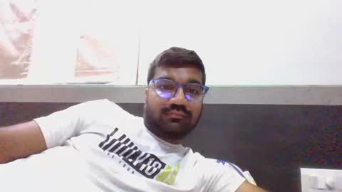 ptl1711 online show from November 4, 2025, 2:54 am