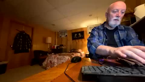 Snapshot of ptyhosefetish chatting on November 30, 2025, 4:05 am ptyhosefetish online show from November 30, 2025, 4:05 am