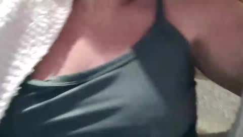 Puddles online show from November 18, 2025, 10:31 am