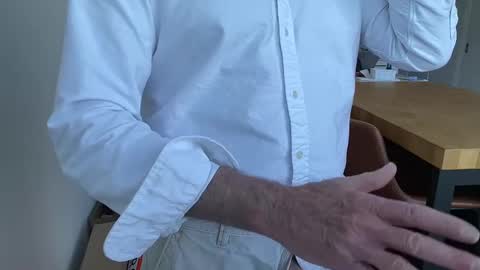 Snapshot of puffiest chatting on January 29, 2025, 1:37 am puffiest online show from January 29, 2025, 1:37 am