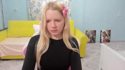 Victoria online show from March 22, 2026, 2:15 am