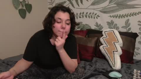 emmy online show from December 22, 2024, 11:41 pm