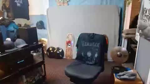Snapshot of punkypapi chatting on May 17, 2026, 3:41 pm Jojo online show from May 17, 2026, 3:41 pm