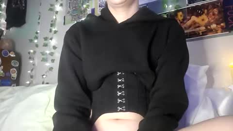 Snapshot of pupgender chatting on December 23, 2024, 6:55 am Rhys online show from December 23, 2024, 6:55 am