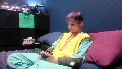 Snapshot of pupsparky1 chatting on December 5, 2025, 7:28 am Alpha Pup Sparky online show from December 5, 2025, 7:28 am