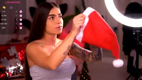 Snapshot of pureellie chatting on December 23, 2025, 6:00 am Emily online show from December 23, 2025, 6:00 am