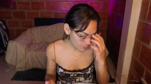 Snapshot of purepleasure25 chatting on January 8, 2026, 5:43 am purepleasure25 online show from January 8, 2026, 5:43 am