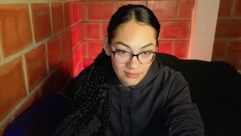 Snapshot of purepleasure25 chatting on February 5, 2026, 9:36 am purepleasure25 online show from February 5, 2026, 9:36 am