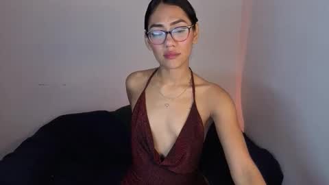 Snapshot of purepleasure25 chatting on February 28, 2026, 8:04 am purepleasure25 online show from February 28, 2026, 8:04 am