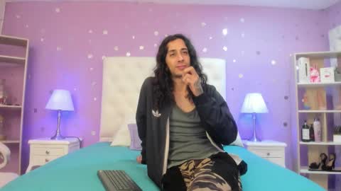 Snapshot of puretemptation_ chatting on March 11, 2026, 7:53 pm Experienced guys online show from March 11, 2026, 7:53 pm