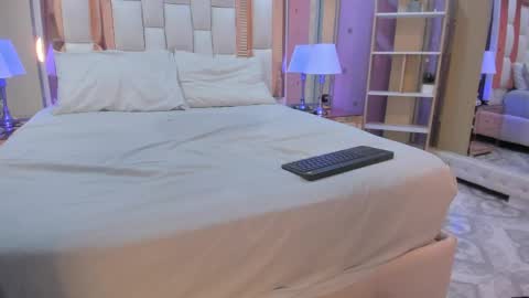 Snapshot of puretemptation_ chatting on May 21, 2026, 7:32 pm Experienced guys online show from May 21, 2026, 7:32 pm