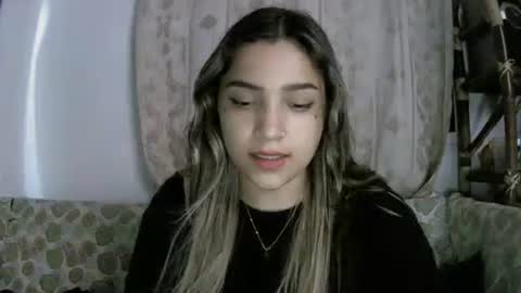 Snapshot of purple_23 chatting on April 9, 2026, 7:14 am Lizzy online show from April 9, 2026, 7:14 am
