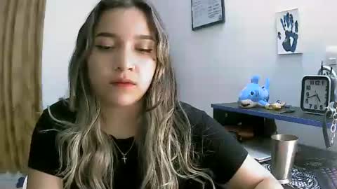 Snapshot of purple_23 chatting on April 14, 2026, 6:30 am Lizzy online show from April 14, 2026, 6:30 am