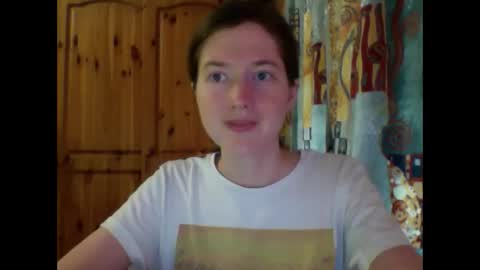 purple_cat55 online show from October 3, 2025, 8:11 am