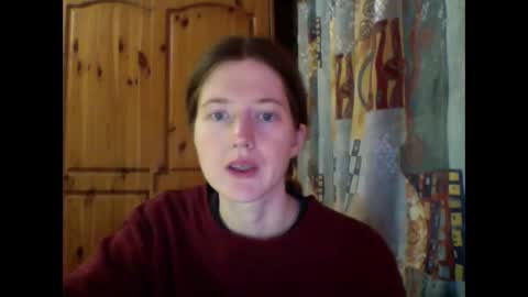 purple_cat55 online show from October 21, 2025, 7:53 am