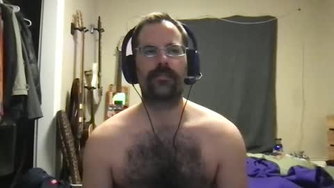 Purple online show from November 13, 2025, 4:55 am