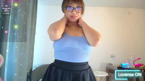 Snapshot of purrrfectmiko chatting on February 7, 2025, 7:50 am Miko online show from February 7, 2025, 7:50 am