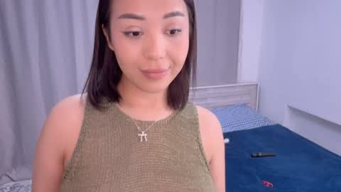 Snapshot of purrrfectmiko chatting on April 22, 2026, 9:27 pm Miko online show from April 22, 2026, 9:27 pm