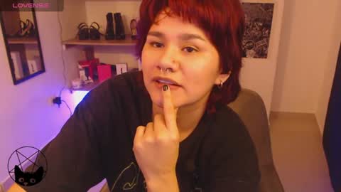 Mari online show from August 9, 2026, 2:24 am