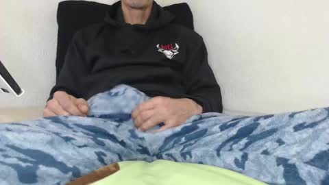 Snapshot of pussyhunterpt chatting on January 17, 2025, 8:33 pm Ruck Fules online show from January 17, 2025, 8:33 pm