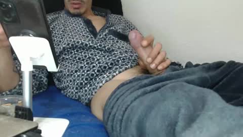 Snapshot of pussyhunterpt chatting on February 28, 2025, 9:33 pm Ruck Fules online show from February 28, 2025, 9:33 pm