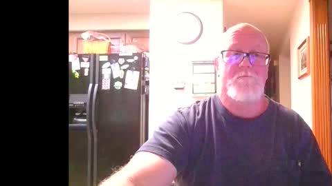 pussylover1365 online show from October 22, 2025, 9:36 pm