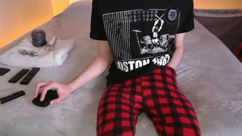 pussylover2182 online show from December 28, 2024, 6:49 am