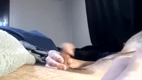 Pussyluver420 online show from December 18, 2025, 8:48 pm