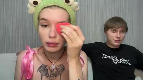 Snapshot of pussymoneywet chatting on November 24, 2025, 5:01 pm Lina online show from November 24, 2025, 5:01 pm