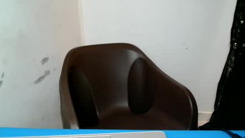 Snapshot of pussypinkx chatting on November 19, 2025, 8:47 am pussypinkx online show from November 19, 2025, 8:47 am