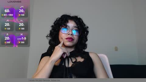 Izumi online show from October 17, 2025, 5:10 am