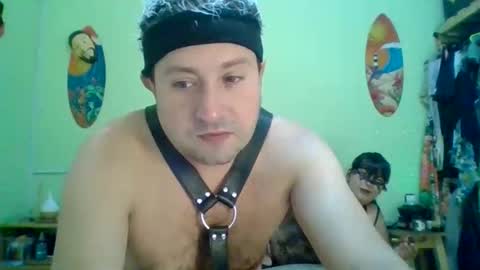 putitagesellina online show from April 13, 2026, 3:23 am