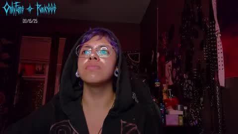 Snapshot of pvnkwizard chatting on September 16, 2025, 2:45 am Pvnk online show from September 16, 2025, 2:45 am