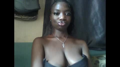 Snapshot of pweedy_ora chatting on June 16, 2026, 9:45 am ora online show from June 16, 2026, 9:45 am