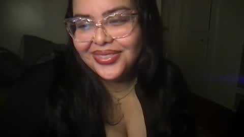 Snapshot of pytbbw chatting on January 10, 2025, 6:38 pm Prettypink Tinyhole online show from January 10, 2025, 6:38 pm