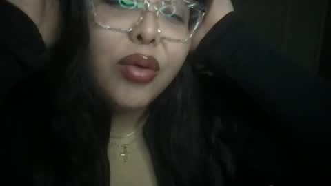 Snapshot of pytbbw chatting on January 12, 2025, 8:36 am Prettypink Tinyhole online show from January 12, 2025, 8:36 am